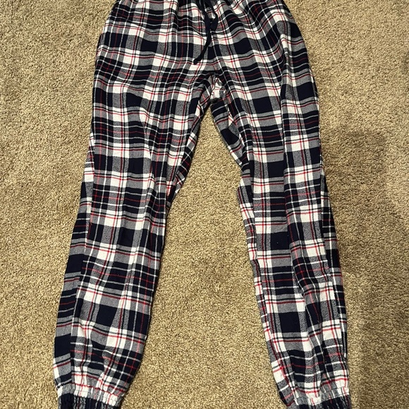 Garage PJ set - Picture 3 of 4